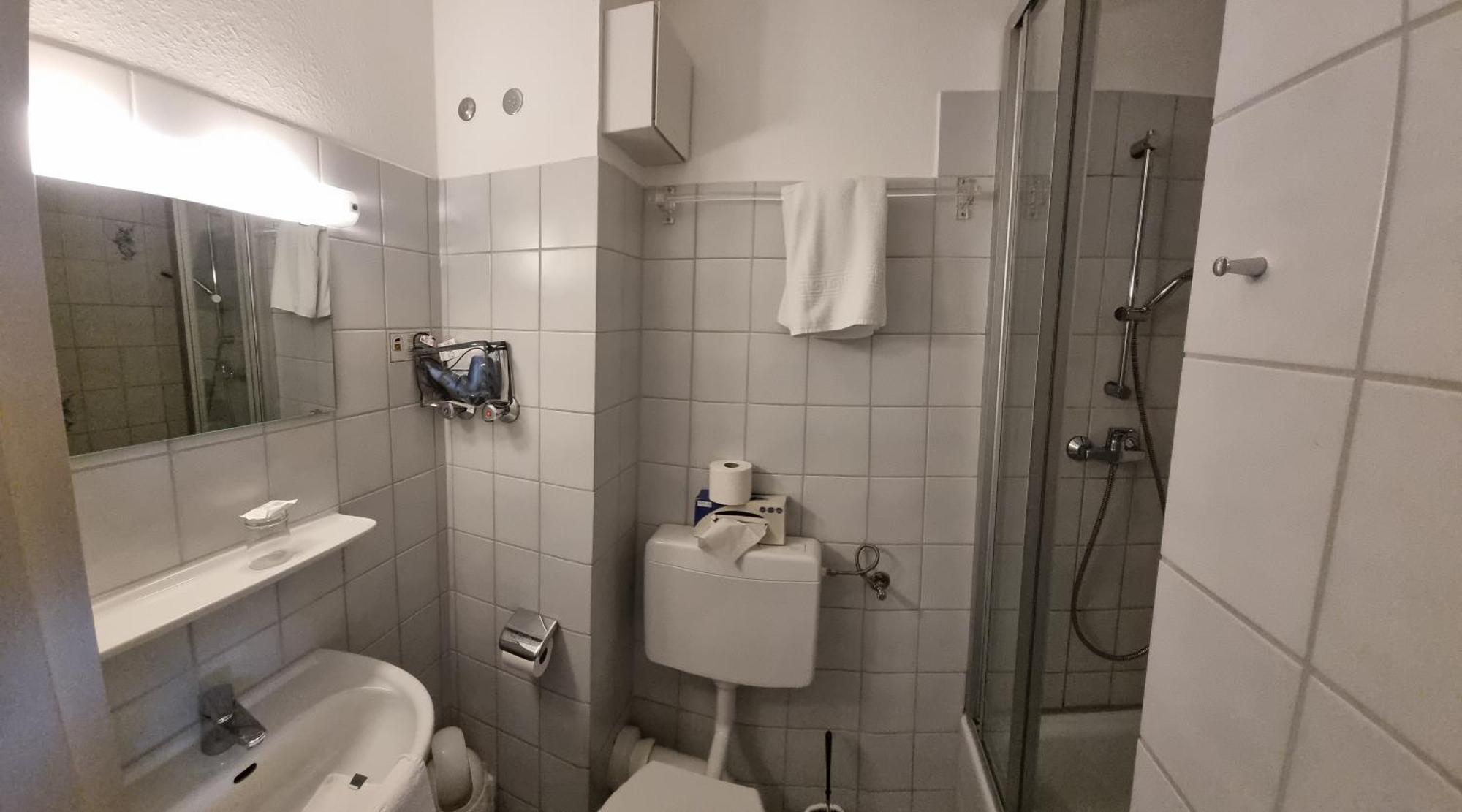 Hotel-Cafe-Lindow Wenningstedt-Braderup Exteriér fotografie