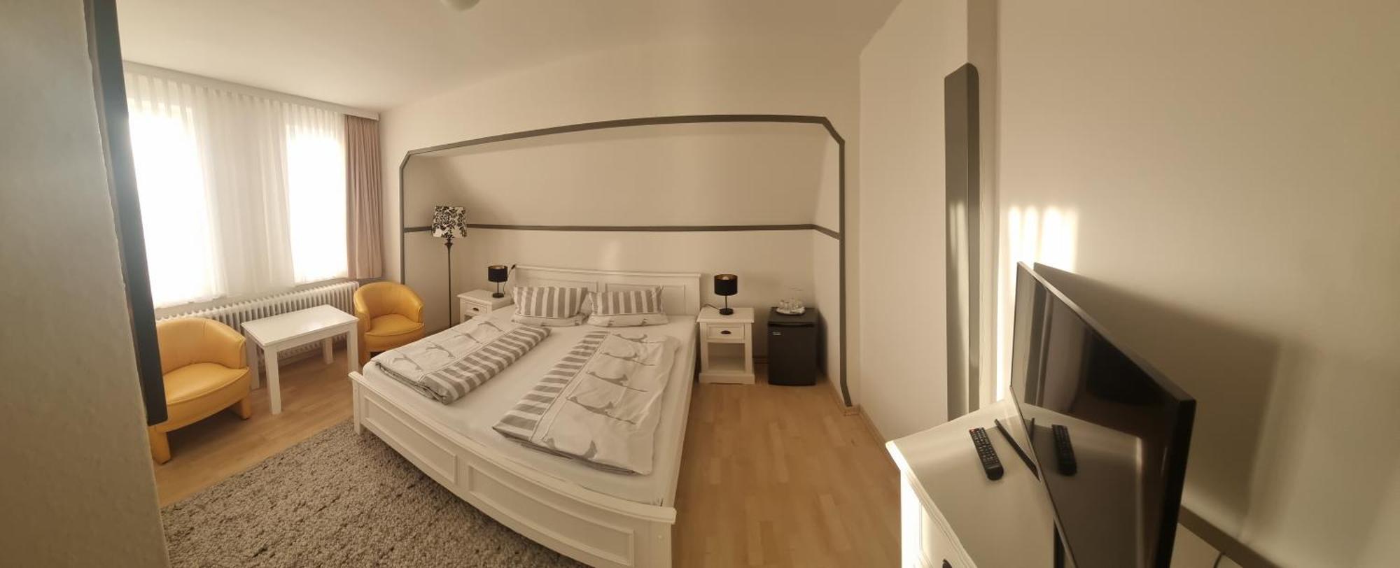 Hotel-Cafe-Lindow Wenningstedt-Braderup Exteriér fotografie